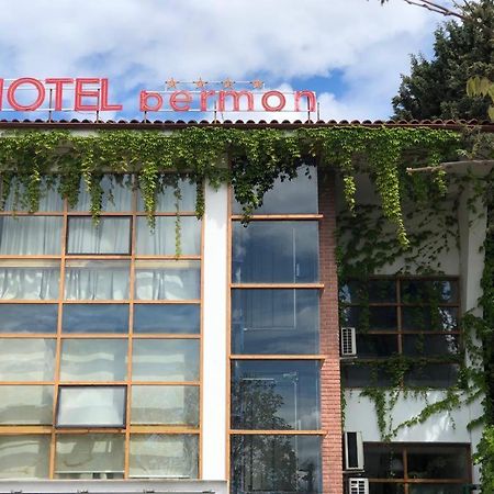 Hotel Bermon ティラナ エクステリア 写真